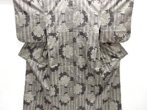 大特価品　雪輪に竹縞模様織り出し本場泥大島紬着物(9マルキ)